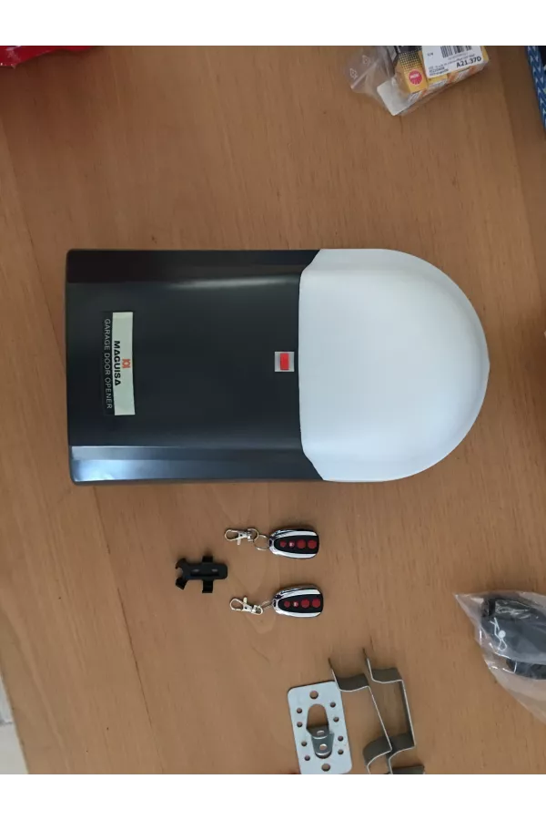 Moteur pour porte de garage sectionnelle, basculante, latérale - MAGUISA ET600