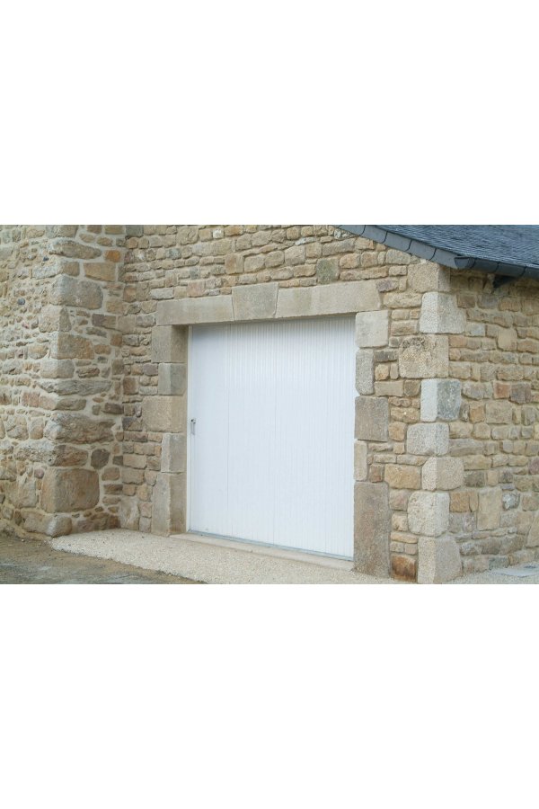 Porte de garage coulissante en PVC