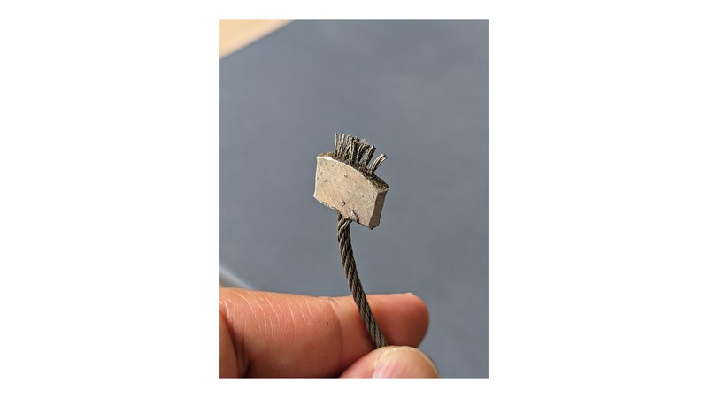 Ressort de torsion porte sectionnelle - detail axe et cone | Bourgogne-Franche-Comte