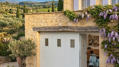 Porte de garage coulissante sur mesure en PVC | Configurateur Full Options