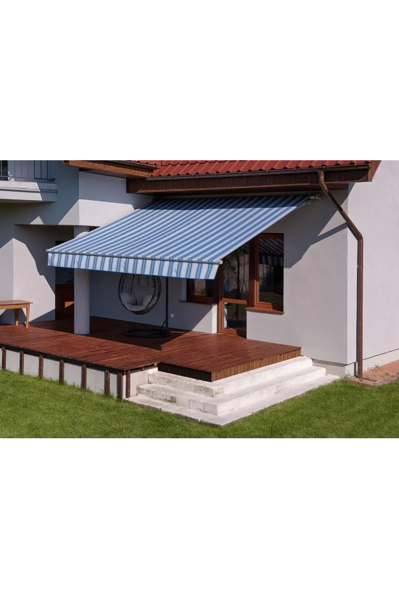 Store banne grande largeur XXL motorisation Somfy sur mesure France