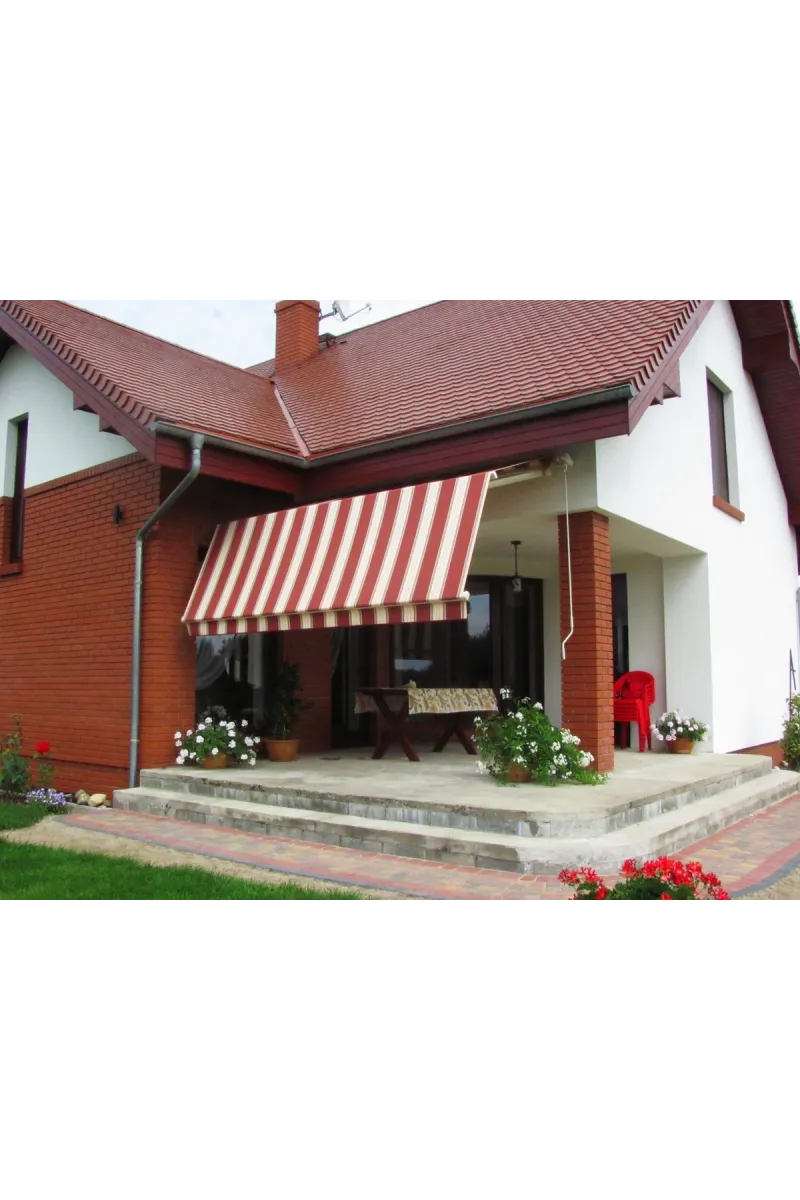 Store banne Confort coffre aluminium - moteur Somfy iO sur mesure