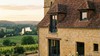 Porte-fenetre PVC 2 ouvrants sur mesure Aluplast - maison en pierre doree en Dordogne
