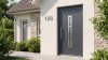 Porte d'entrée PVC sur mesure Semi-Vitrée Moderne, Colonne de 3 Vitrages – modèle 128, photo d'ambiance