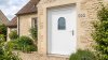 Porte d'entrée PVC sur mesure Semi-Vitrée Style Ancien, Vitrage Cintré – modèle 022, photo d'ambiance