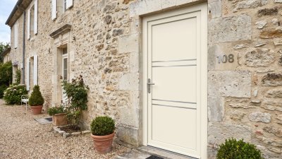 Porte d'entrée PVC sur mesure Pleine Moderne, 2 Paires de Baguettes – modèle 108, photo d'ambiance