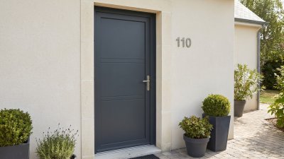Porte d'Entrée PVC Sur Mesure – Pleine Moderne, 2 Doubles Rainures