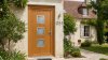 Porte d'entrée bois modèle 051 sur mesure — photo d'ambiance, chêne verni