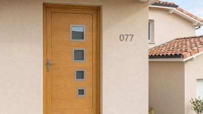 Porte d'entrée bois modèle 077 sur mesure — photo d'ambiance, chêne verni