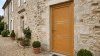 Porte d'entrée bois modèle 108 sur mesure — photo d'ambiance, chêne verni